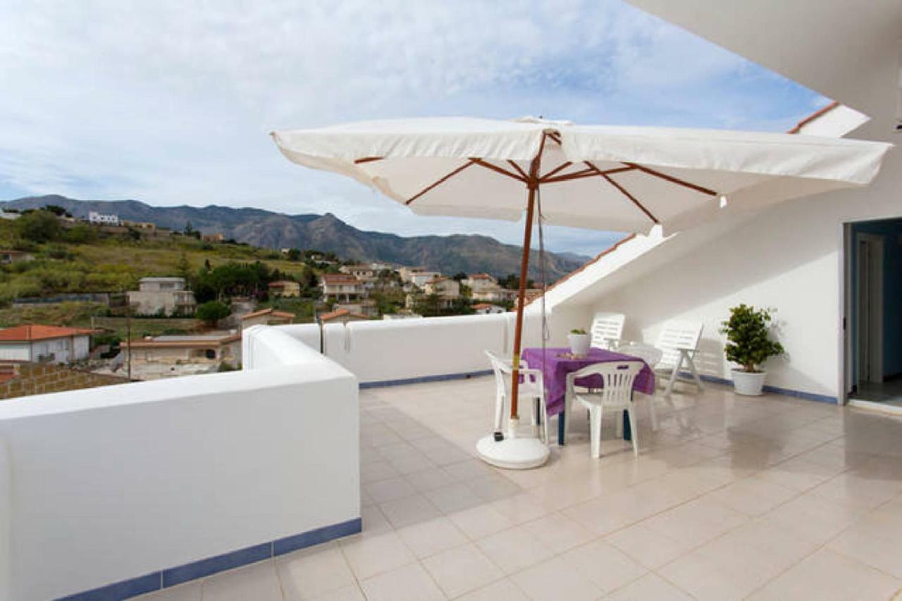 Villa Trinacria Apartments Alcamo Marina Bagian luar foto